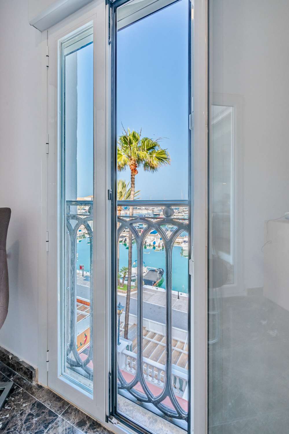 Appartement spectaculaire face à Puerto de la Duquesa - Costa del Sol