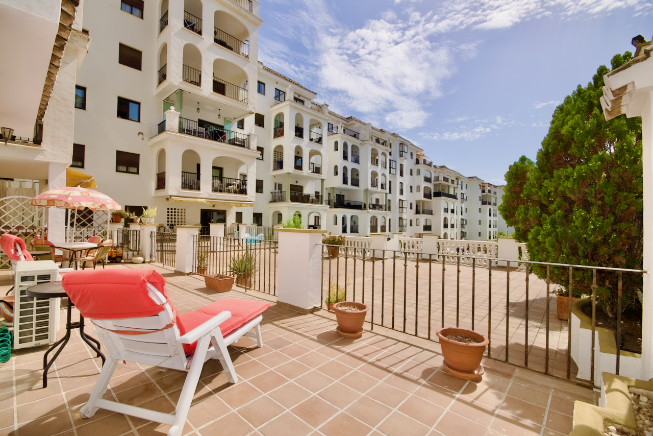 Appartement lumineux avec vue sur la mer à Marina de la Duquesa - Costa del Sol