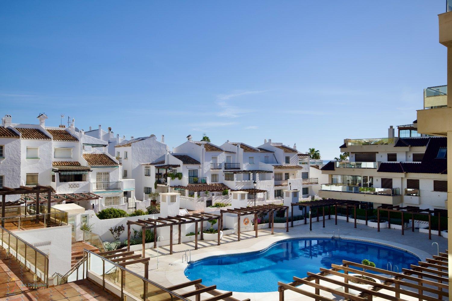 Exclusive Beachfront Apartment in Marina del Castillo - Costa del Sol