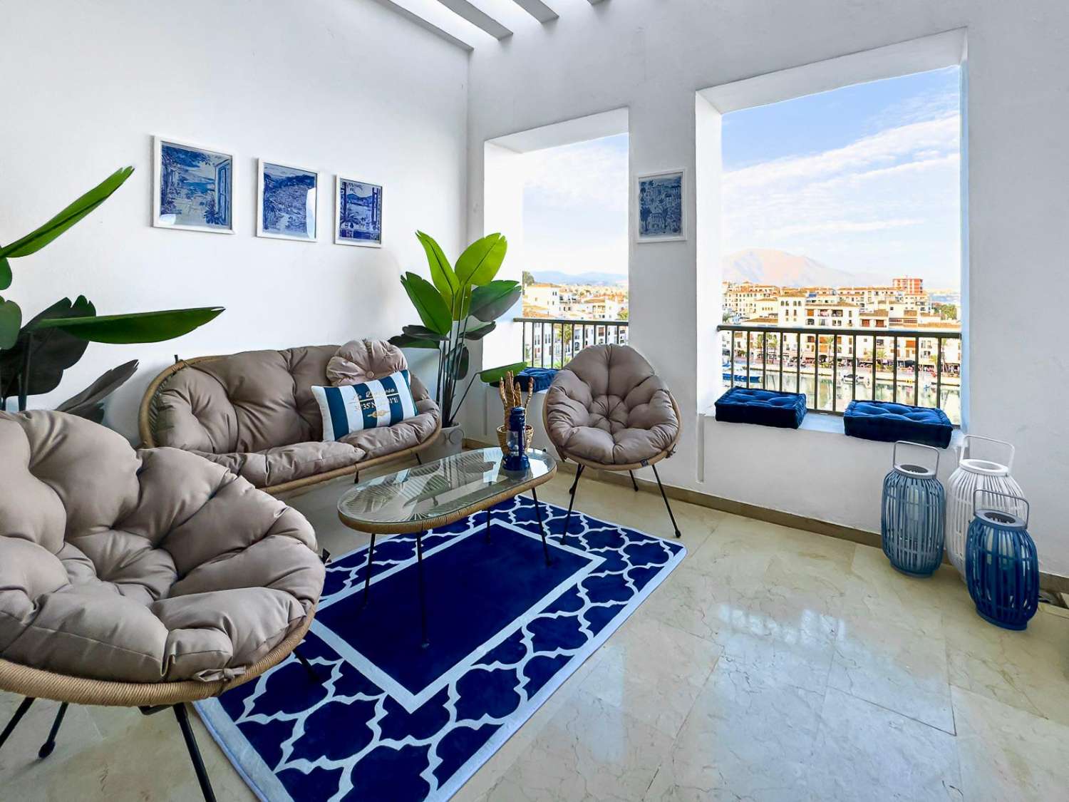 Exclusive luxury apartment in La Duquesa Marina - Costa del Sol